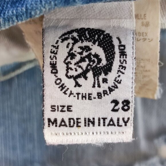 Diesel Industries Jeans Capri distressed ripped hard washed blue women's size 28 - Picture 5 of 16